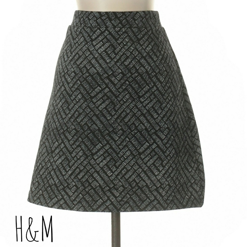 H&M • A-line Skirt • Medium • EUC